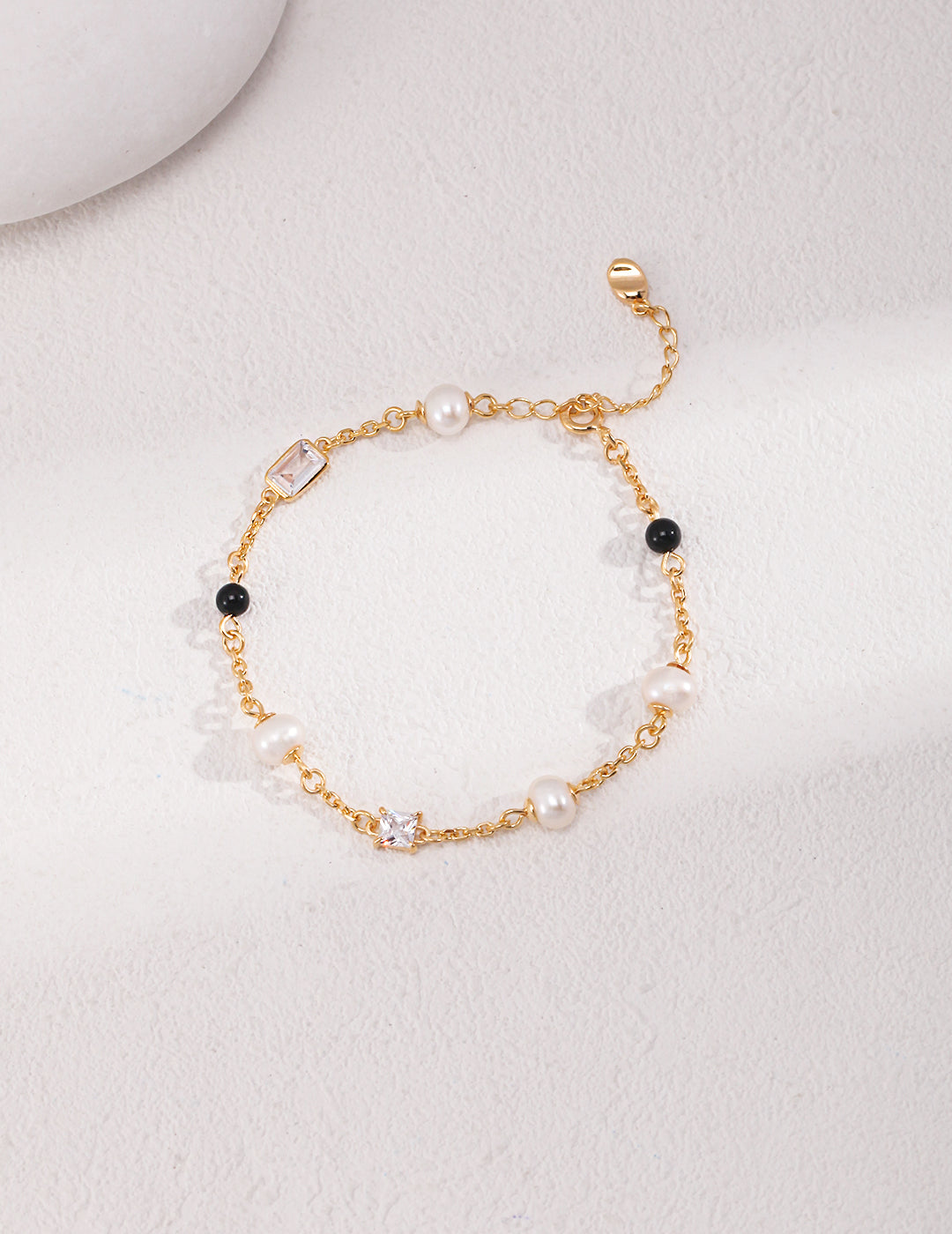 Black & Pearl Harmony Bracelet — 18K Gold Plated Silver, Freshwater Pearls & Black Agate