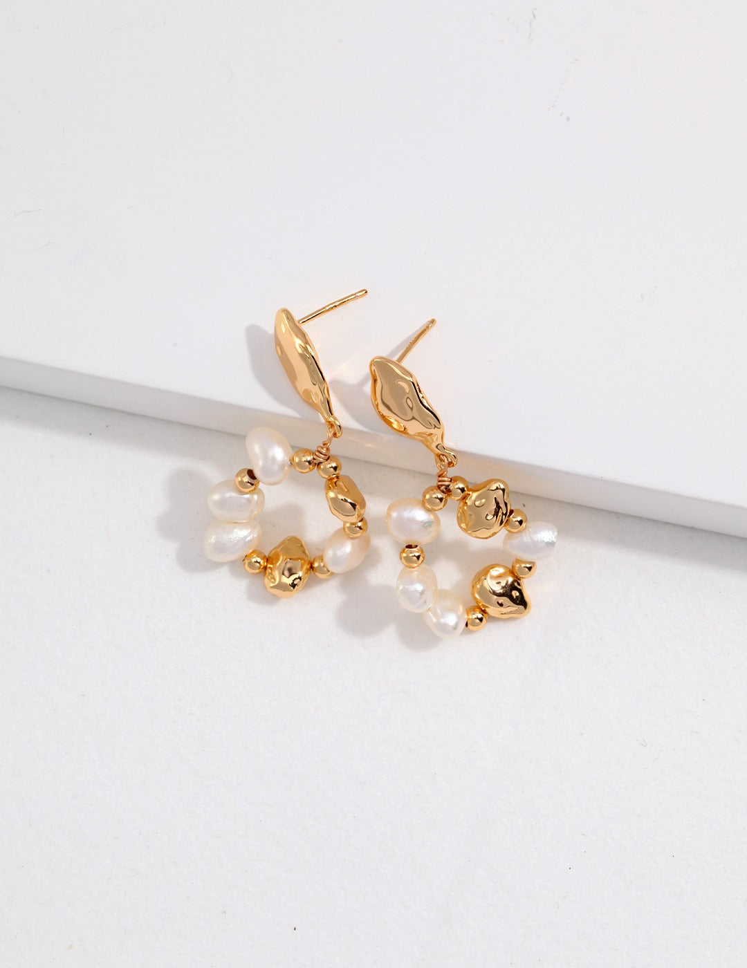 Aurora Pearl Hoop— 18K Gold Plated S925 Silver