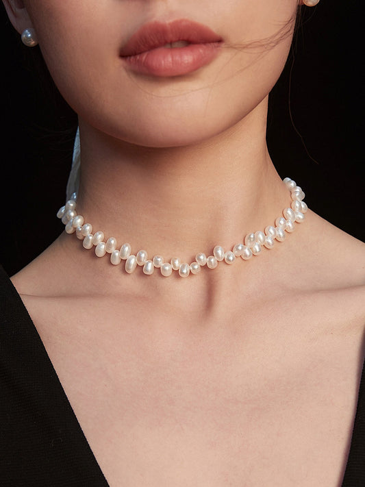 Oval Glow Choker — Freshwater Pearls with Gold Clasp