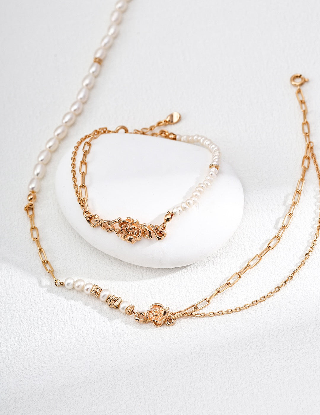 Rose Thorn Pearl Necklace — Freshwater Pearls & 18K Gold Plated S925 Silver