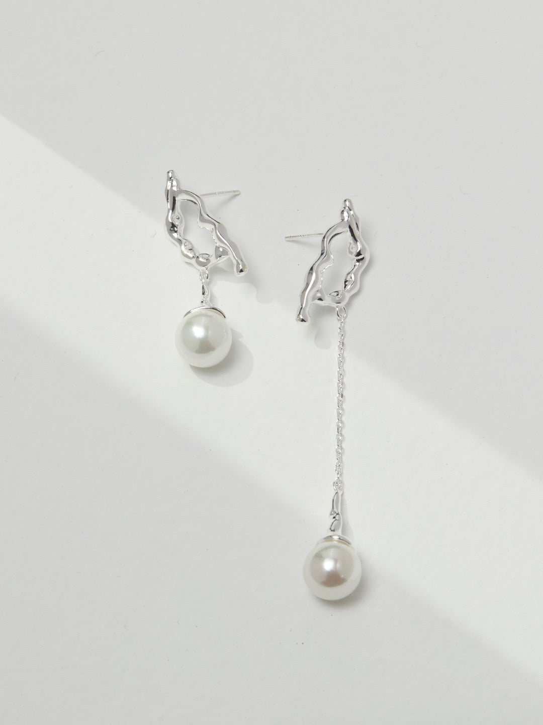 Ripple Pearl Drops — Asymmetrical Silver & Natural Pearls